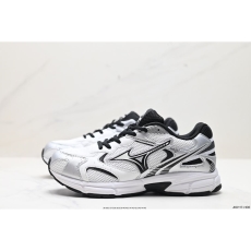 Mizuno Shoes